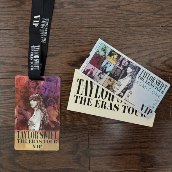 TAYLOR SWIFT VIP PACKAGE I Remember It All Too Well Package - Picture 6 of 6
